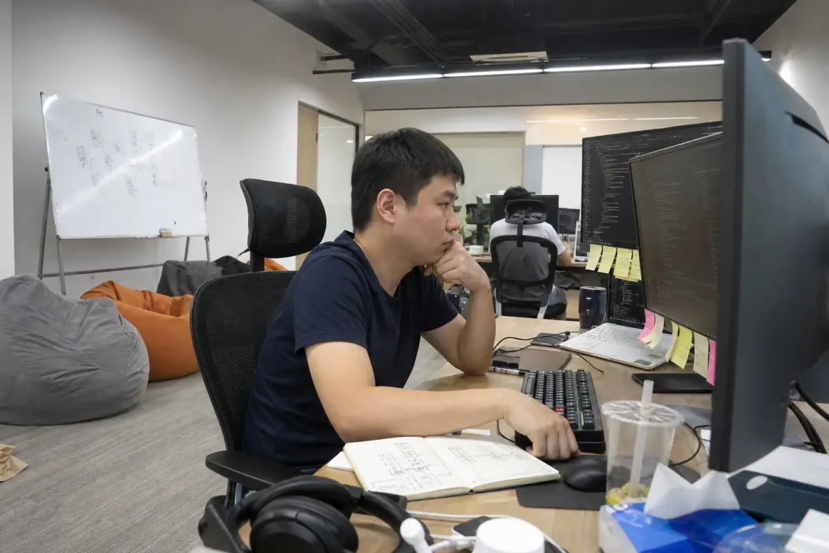 AI Agent 的「记忆」怎么做？短期+长期+RAG 的三层架构