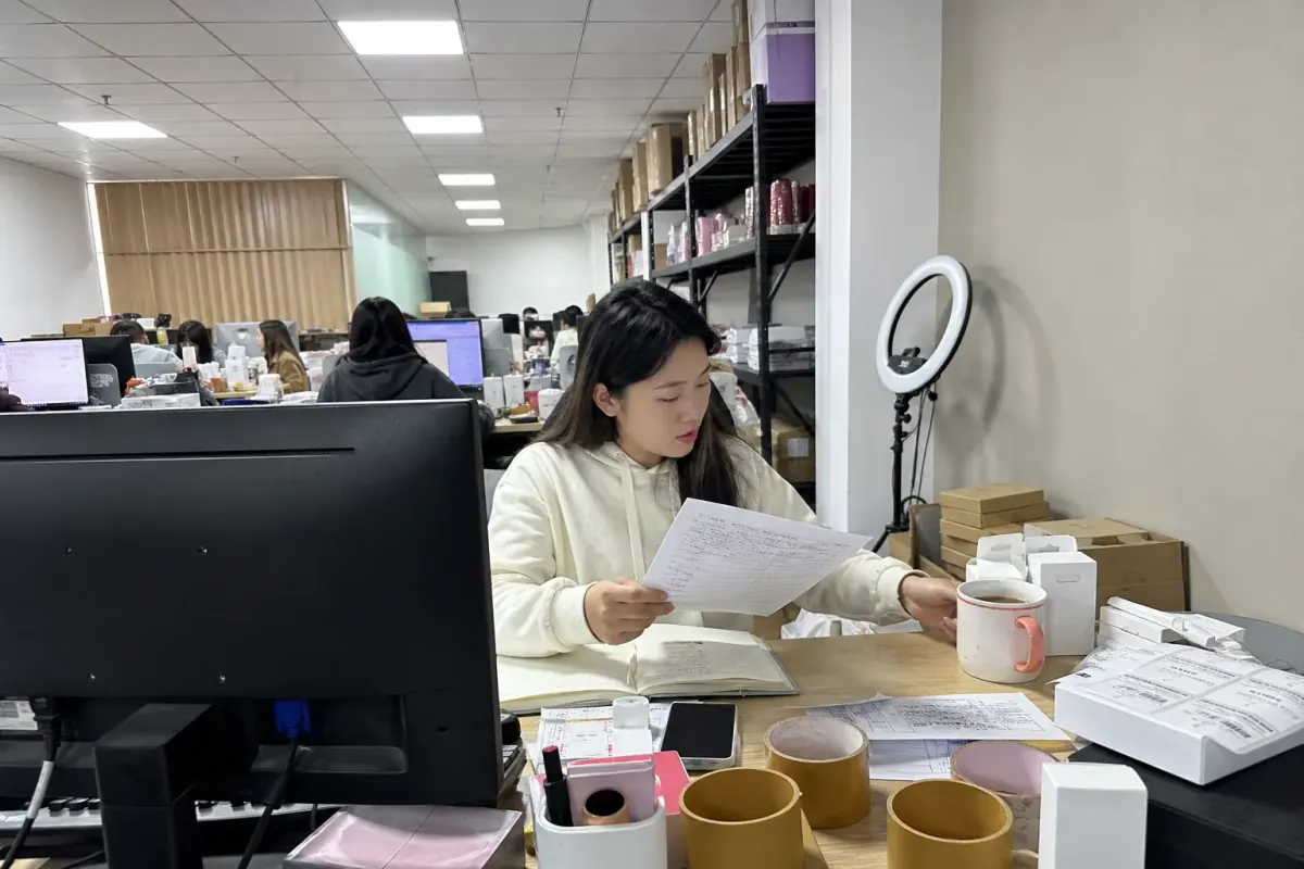跨境电商企业怎么打通 ERP 与平台?亚马逊+店铺+独立站三轨